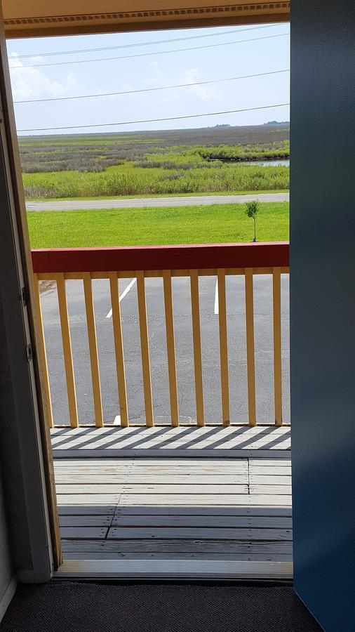 Rodeway Inn At Somers Cove Marina Crisfield Exterior photo